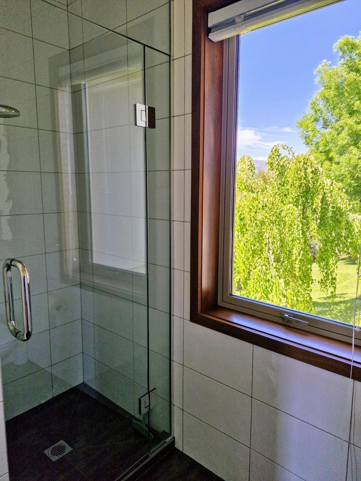 Studio Nestled In Ridgecrest Wanaka Exterior photo