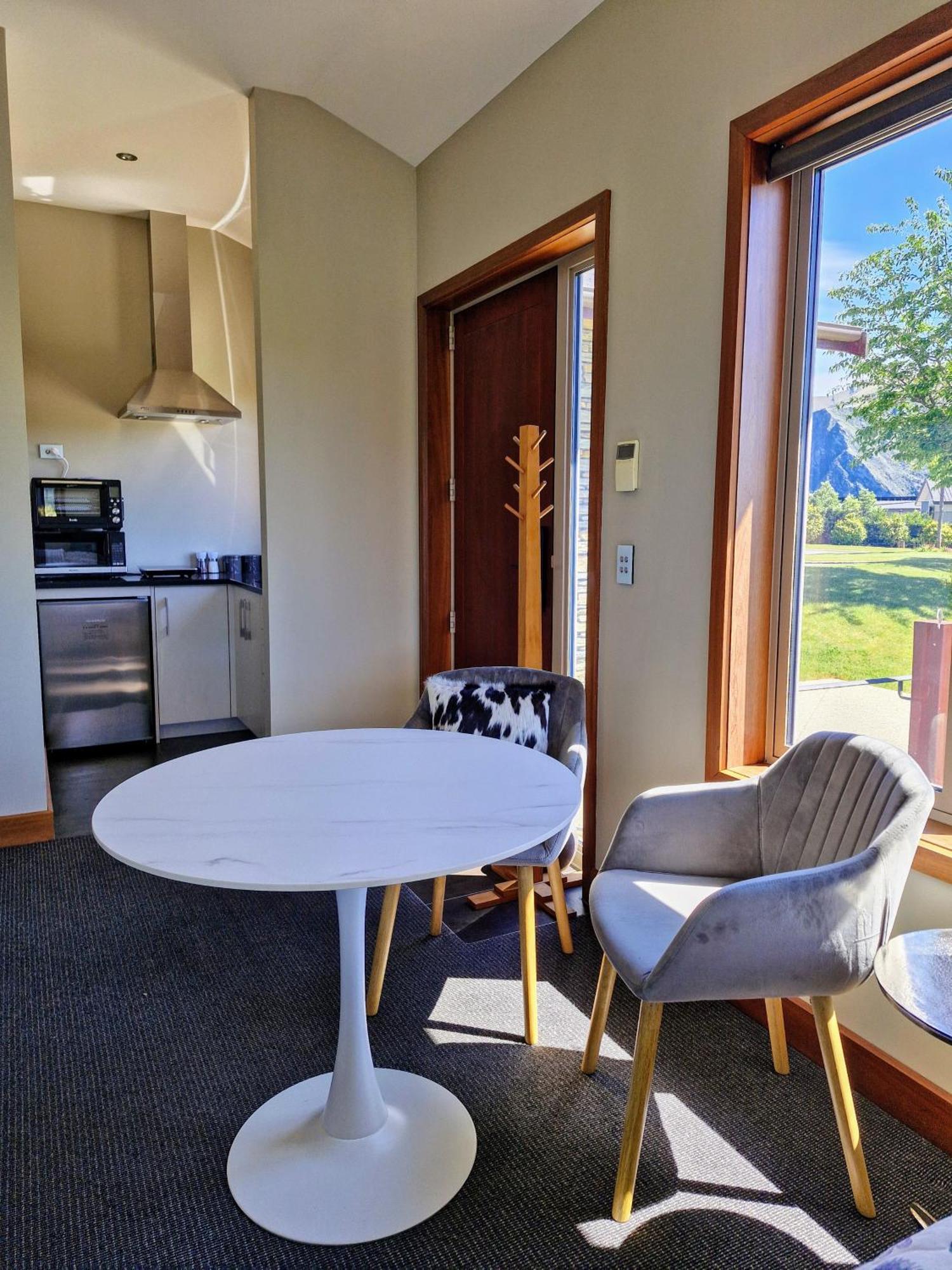Studio Nestled In Ridgecrest Wanaka Exterior photo